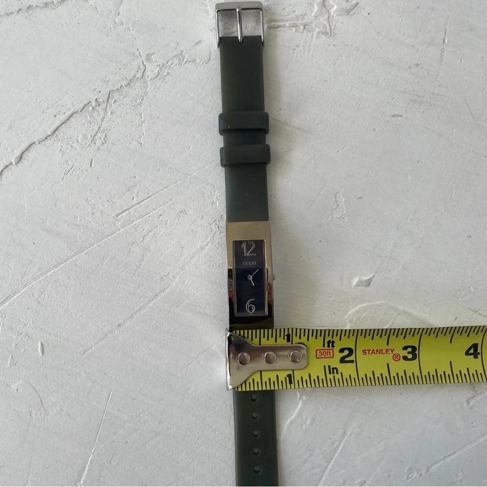 Vintage Y2K Guess Watch Rubber Stainless Steel Retro Watch